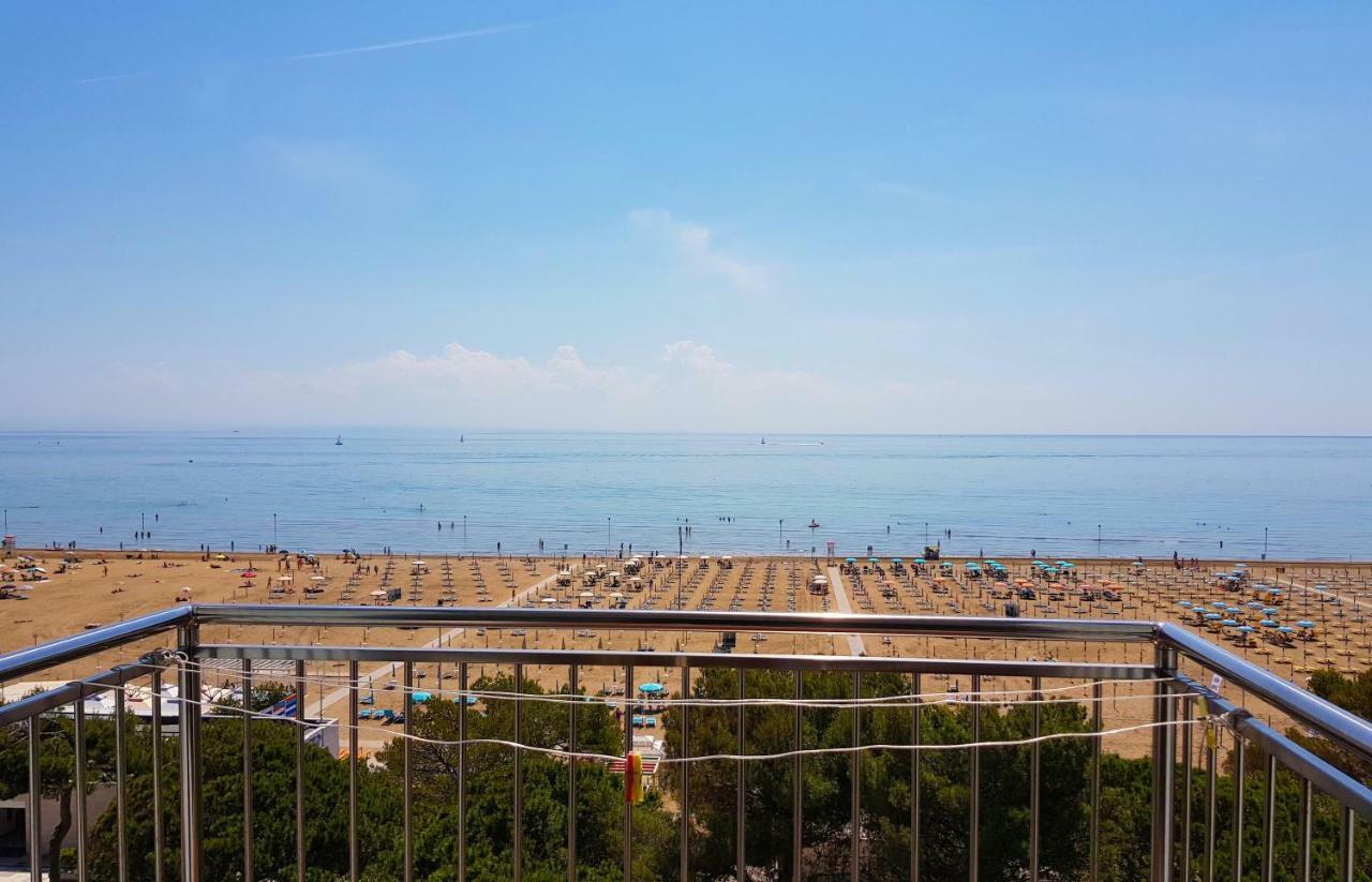 International Villa Lignano Sabbiadoro Luaran gambar