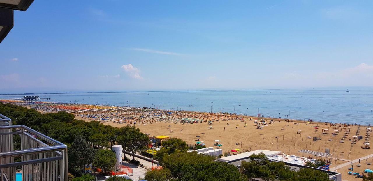 International Villa Lignano Sabbiadoro Luaran gambar